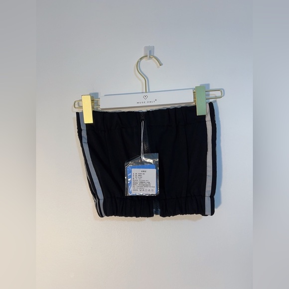 women top - Picture 1 of 2